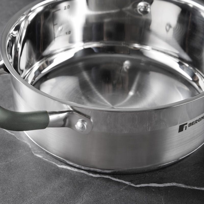 Bergner Midnight Stainless Steel Induction Compatible Cooking Pot With Lid 20cm 2.3L.