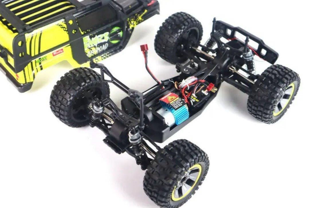 Extreme 204E RC Electric SUV With Remote Control And All Wheel Drive And Off Road Tires 1700mAh.