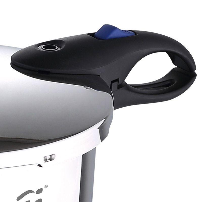 San Ignacio Pressure Cookers 4.0 and 5.5 Liter Stainless Steel Set for Healthy Quick Cooking.